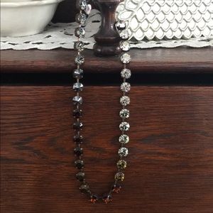 Sabika Modern Way Choker